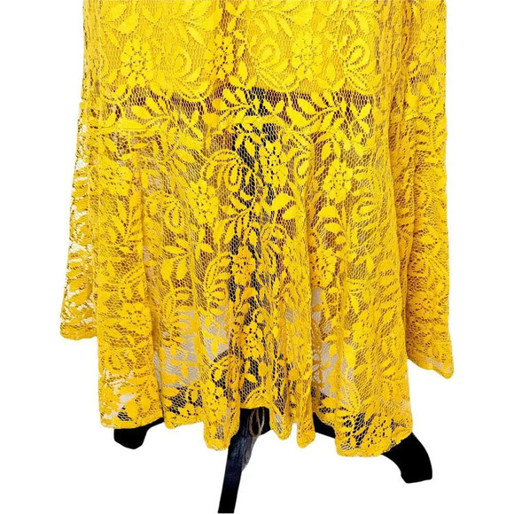 LULUS Women's Regular Lace Off The Shoulder Ruffle Maxi Dress Size Small Yellow - Picture 9 of 16